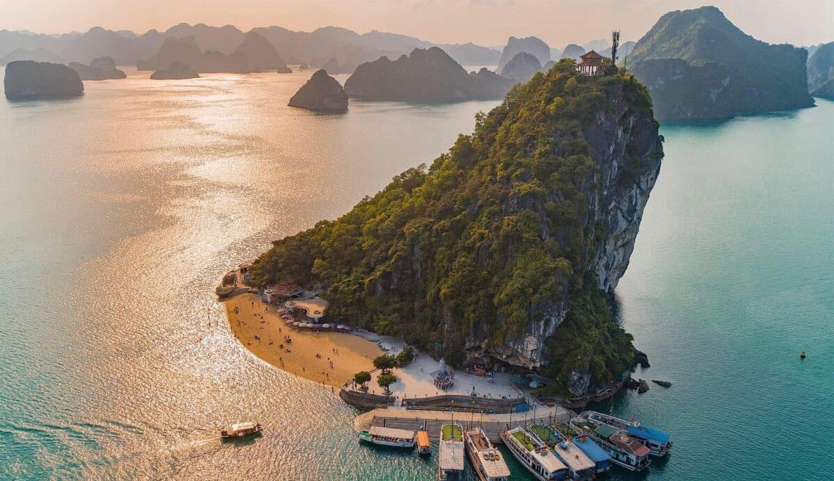 TOUR HẠ LONG – HẠ LONG PARK – BÃI CHÁY 2N1Đ 1